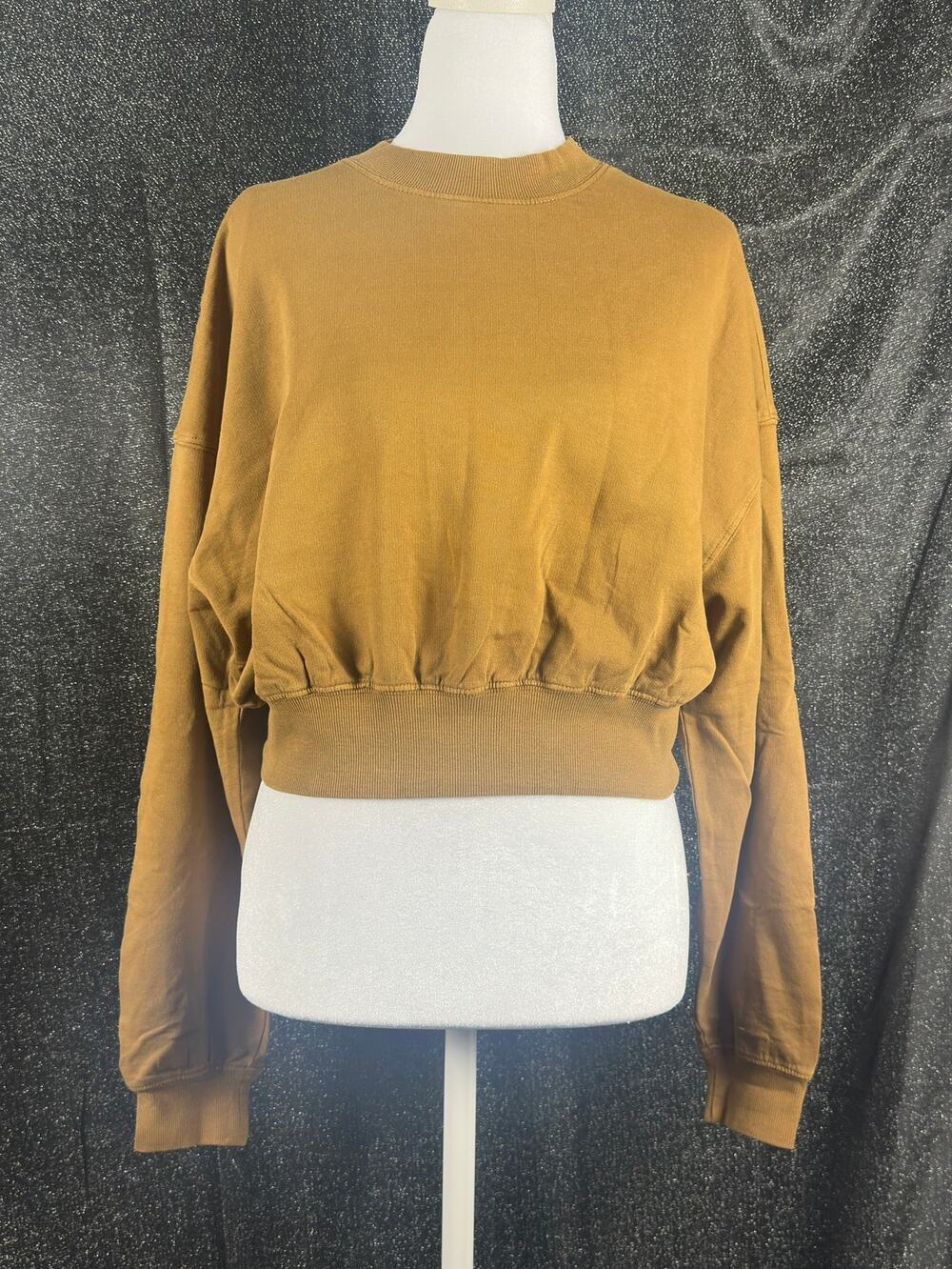 Double Zero NWT Pale Brown Cropped Sweatshirt Large Drop Shoulder Pullover